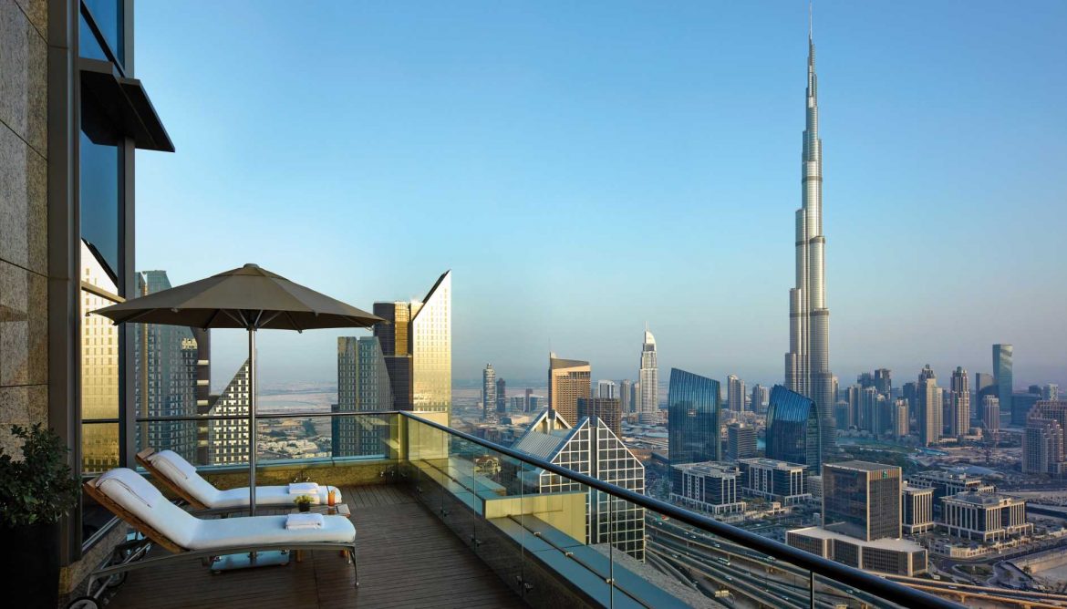 Luxury Brands That Are Cheaper In Dubai Expo Paul Smith